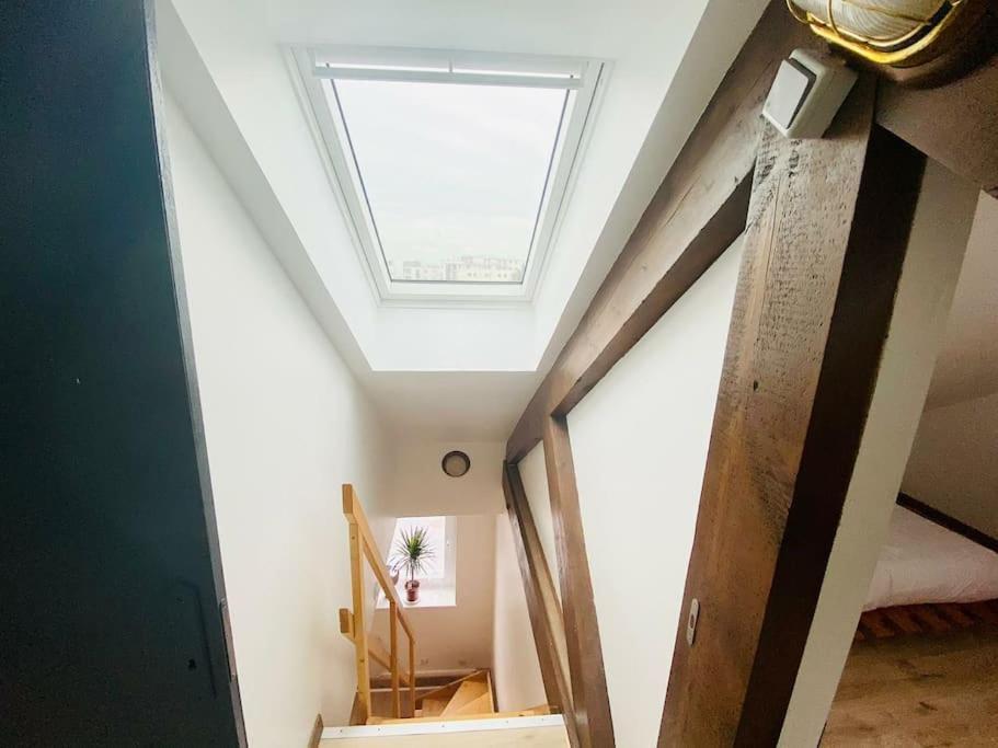 Appartement Renove Et Lumineux. Calais Exterior photo